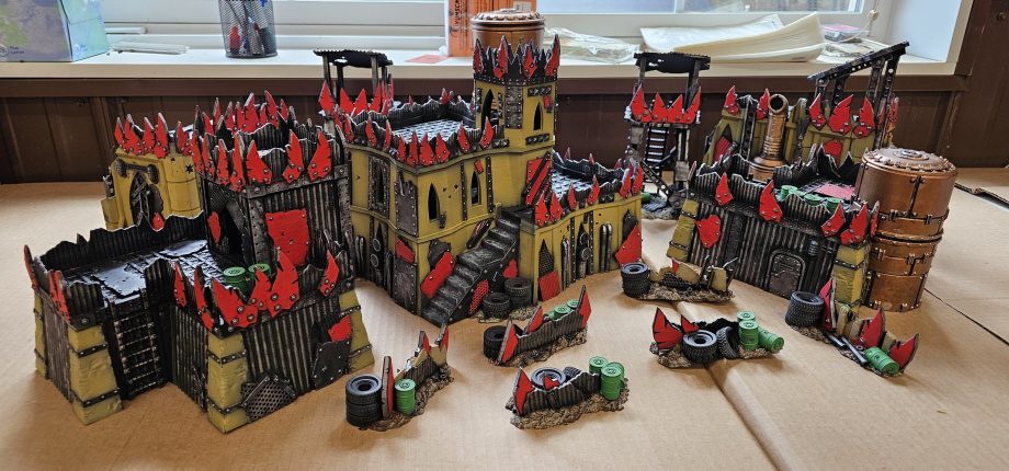 Warhammer 40K Ork Terrain Board Buildings